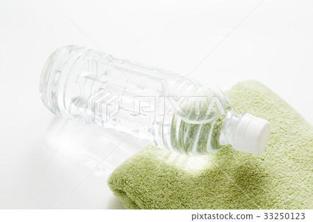 water    33250123