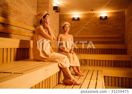 Sauna hot spring friends bathing break woman Sauna hot spring friends bathing break woman 33250475