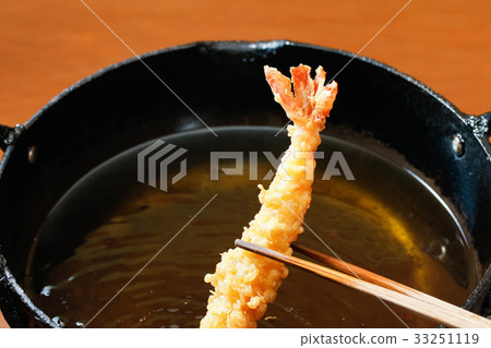 Shrimp tempura 33251119