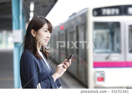 Train ride image shooting cooperation "Keio Electric Railway Co., Ltd." 33252161