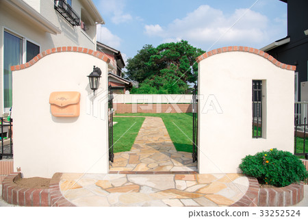 眾議院門：獲得財產釋放 33252524