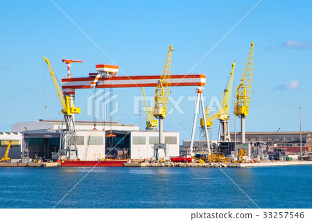 The port of Ancona with ships loaded 33257546