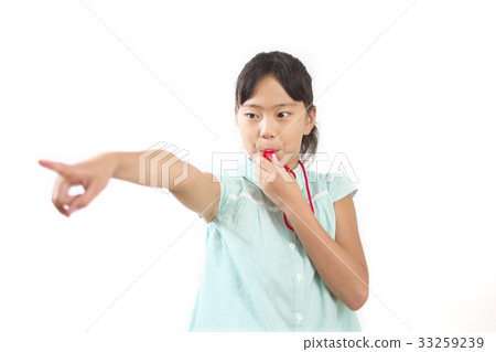 小學生吹口哨 小學生吹口哨 33259239