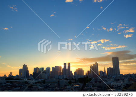 [Shinjuku high-rise buildings] morning, summer, Tokyo 33259276
