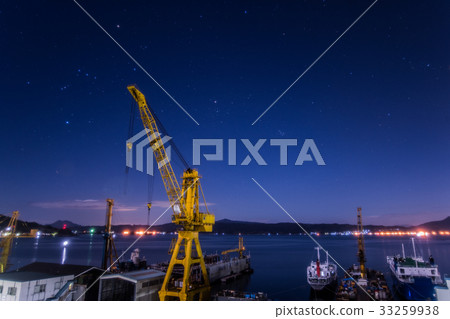 Shipyard 4 Shipyard 4 33259938
