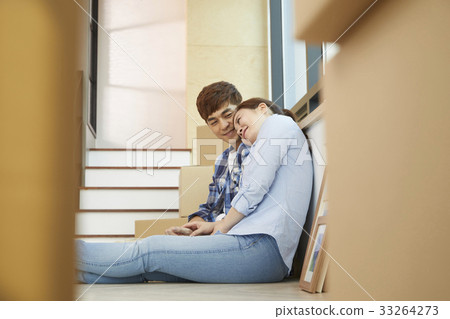 夫婦，休息，框，移動，準備移動 33264273