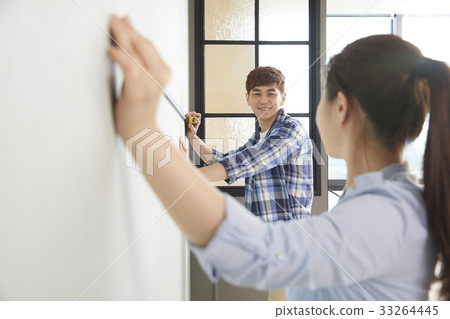情侶,捲尺,移動,準備移動 情侶,捲尺,移動,準備移動 33264445