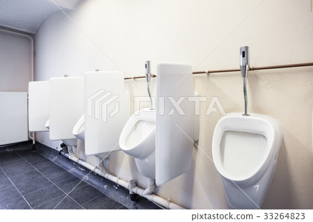urinal on the wall urinal on the wall 33264823