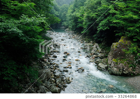 美麗的山間溪流Tenkawa村 33264868
