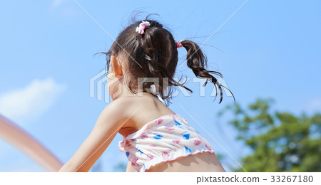 Swimming pool water girl Swimming pool water girl 33267180