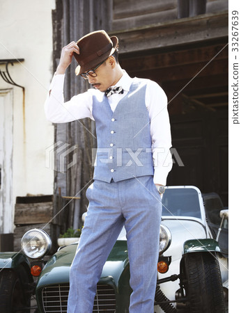 汽車和男人 33267639