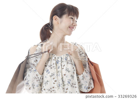 Women in shopping image Women in shopping image 33269326
