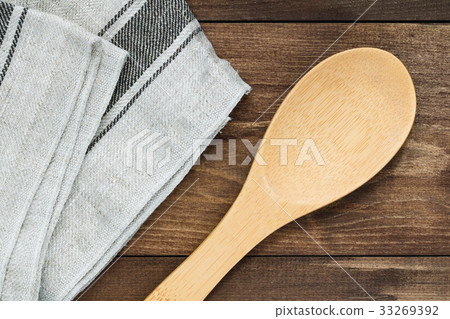 Top view on rustic wooden kitchen utensil. Cooking 33269392