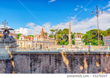 Beautiful landscape of the Rome. Italy. 33270207
