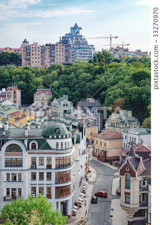Vozdvizhenka street in Kiev, Ukraine Vozdvizhenka street in Kiev, Ukraine 33270970