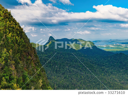 Langkawi island landscape, Malaysia 33271610