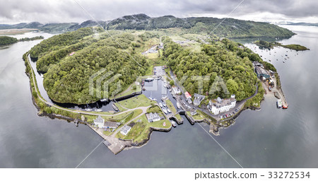 Aerial view of the beautiful historic harbour Aerial view of the beautiful historic harbour 33272534