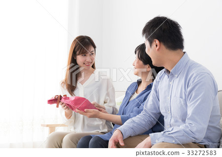 家庭形象 家庭形象 33272583