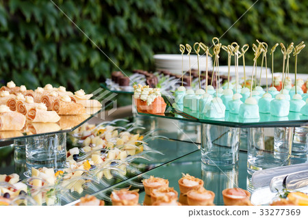 Appetizers, finger food, party food, sliders Appetizers, finger food, party food, sliders 33277369