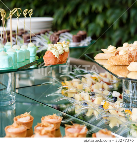 Appetizers, finger food, party food, sliders Appetizers, finger food, party food, sliders 33277370