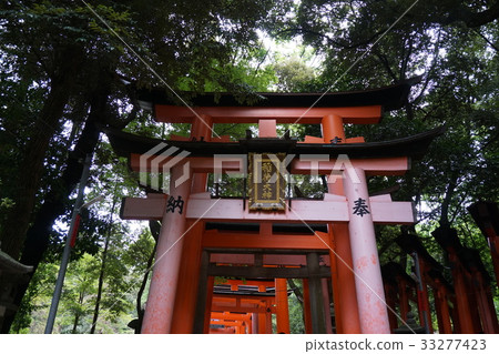 Kyoto Fushimi Inari Taisha 33277423