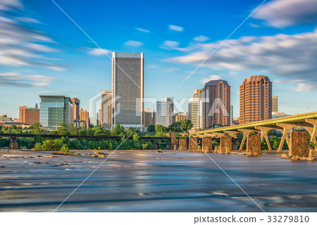 Richmond, Virginia River Skyline 33279810