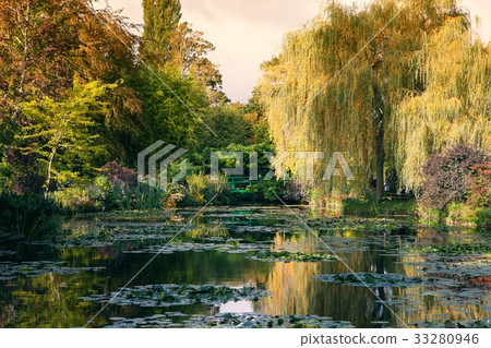 Claude Monet the garden in autumn, water lilies in 33280946
