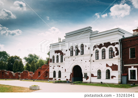 Brest, Belarus. Inside Facade Of The Kholm Gate Brest, Belarus. Inside Facade Of The Kholm Gate 33281041