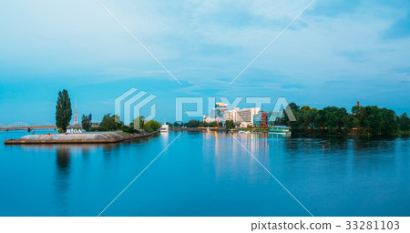 Cityscape At Evening Of Riga, Latvia. National Cityscape At Evening Of Riga, Latvia. National 33281103