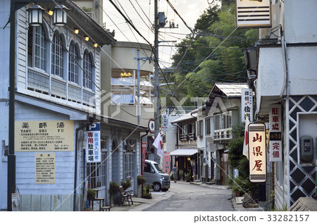 Hot Springs Hot Spring 33282157