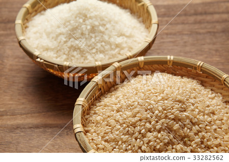 糙米和白米 33282562