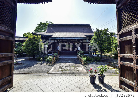 Rokusonno Shrine Honden 33282675