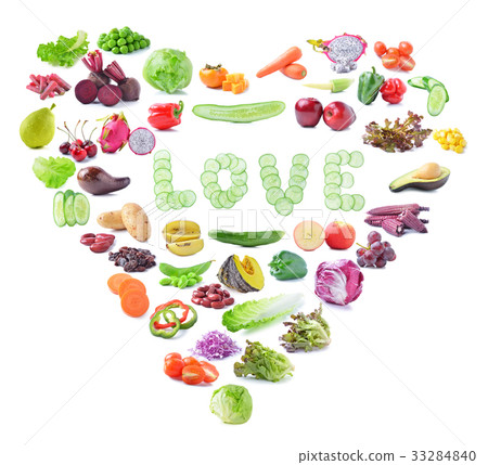 fruit and vegetable isolated on white background 33284840
