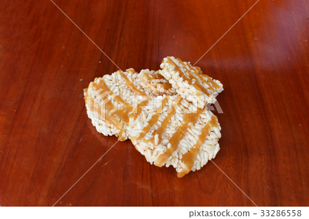Fried rice cake Fried rice cake 33286558