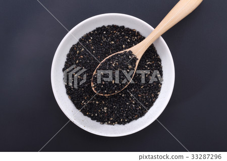 Irisoma（黑色） 33287296