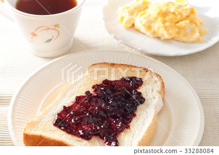 藍莓果醬吐司 33288084