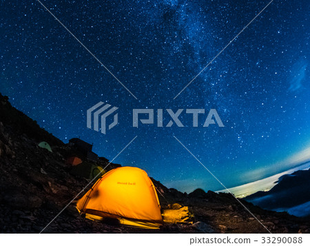 星座和銀河北側在日本的Kitadake山 星座和銀河北側在日本的Kitadake山 33290088