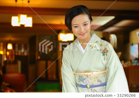 旅館少女將軍 33290266