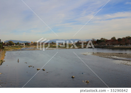 Katsura River in front of Arashiyama 33290842