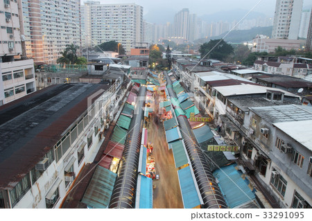 Ngau Chi Wan Market with many booths Ngau Chi Wan Market with many booths 33291095