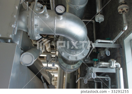Image of machinery and equipment_ Piping and valve 33291255