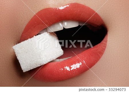 Beauty, cosmetics concept. Beauty girl with makeup 33294073