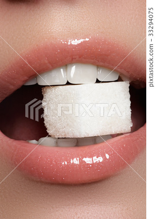 Beauty, cosmetics concept. Beauty girl with makeup 33294075
