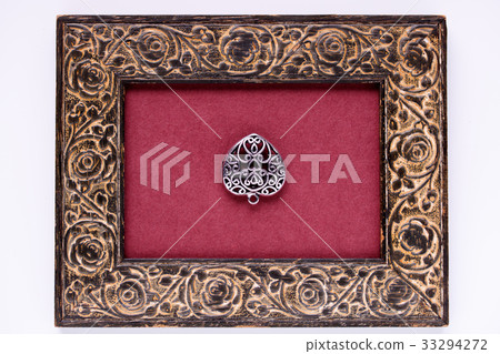 相框和心臟 相框和心臟 33294272