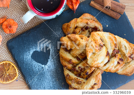 marple and pecan plait pastry marple and pecan plait pastry 33296039