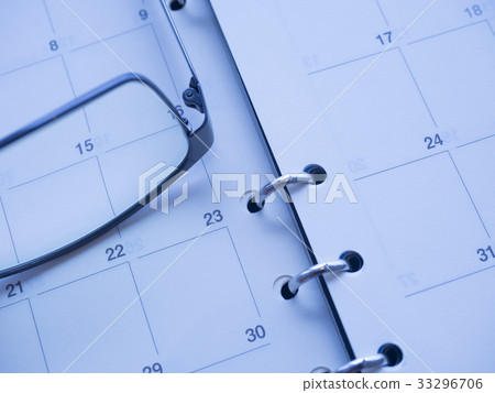Business image · calendar · notebook · glasses Business image · calendar · notebook · glasses 33296706