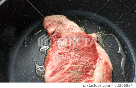 Steak meat Steak meat 33296884