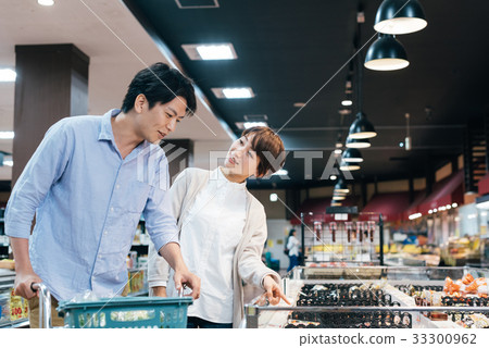 supermarket 33300962