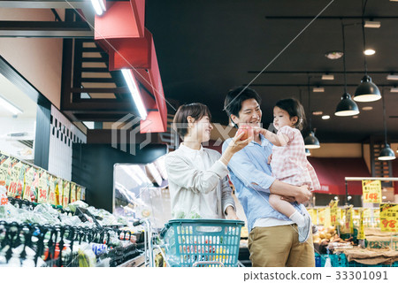 Family supermarket 33301091