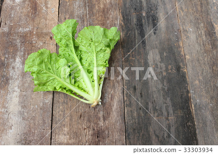 Chinese cabbage organic vegetables on a wooden Chinese cabbage organic vegetables on a wooden 33303934